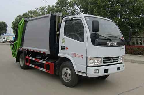 中汽力威牌HLW5073ZYS6EQ型壓縮式垃圾車