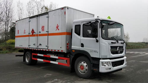 大力牌DLQ5180XRQEQ6型易燃氣體廂式運輸車