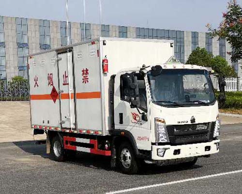 炎帝牌SZD5047XRQZZ6型易燃?xì)怏w廂式運輸車